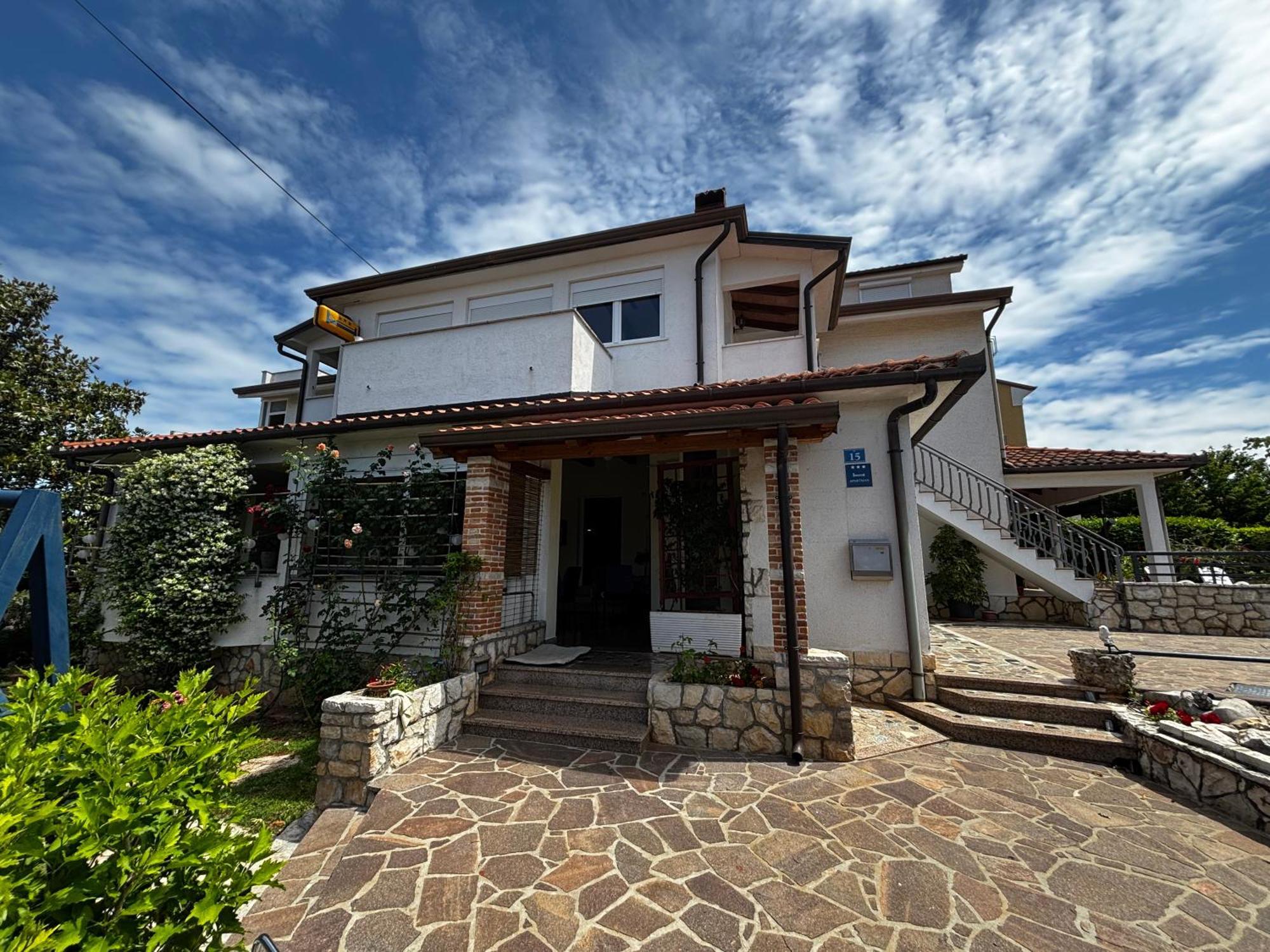 Apartmani Rozi Умаг Экстерьер фото