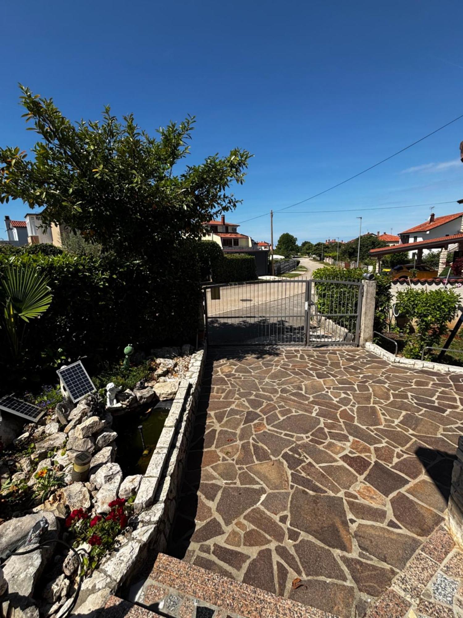 Apartmani Rozi Умаг Экстерьер фото